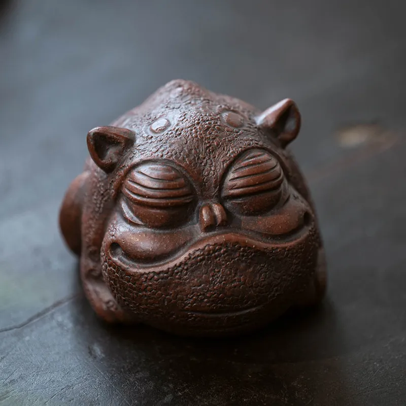 Factory Direct Yixing Zisha Tea Pet Three Legged Money Toad Pixiu Figurine