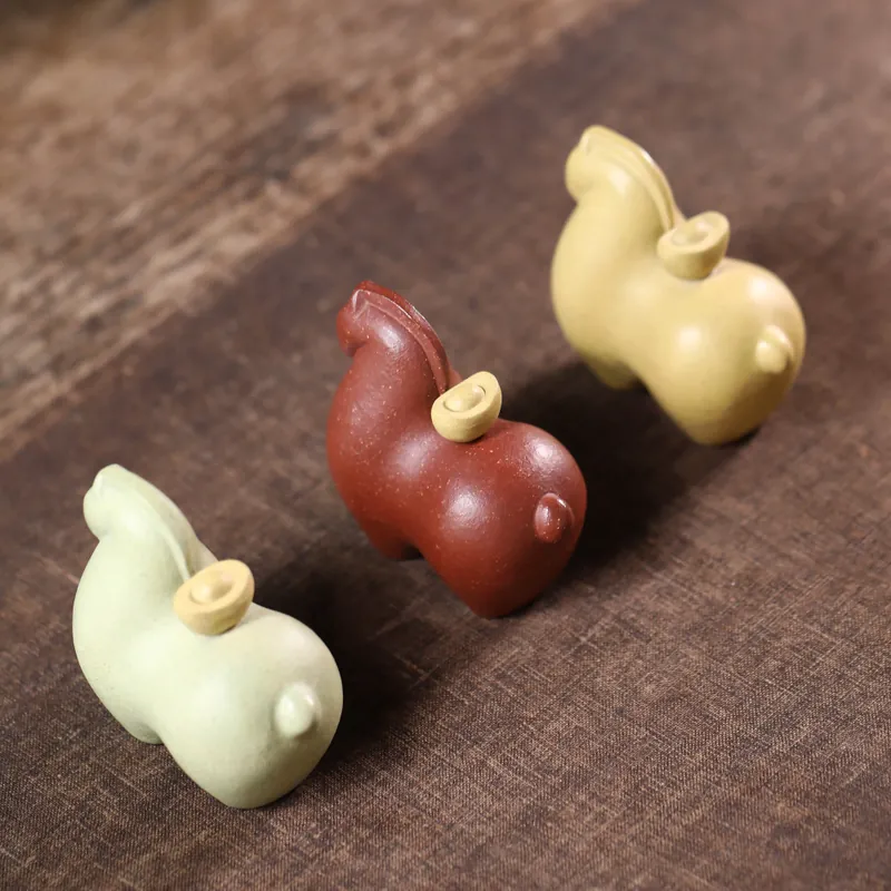 Handmade Yixing Clay Horse Tea Pet Chinese Zodiac Yuanbao Tea Table Decor
