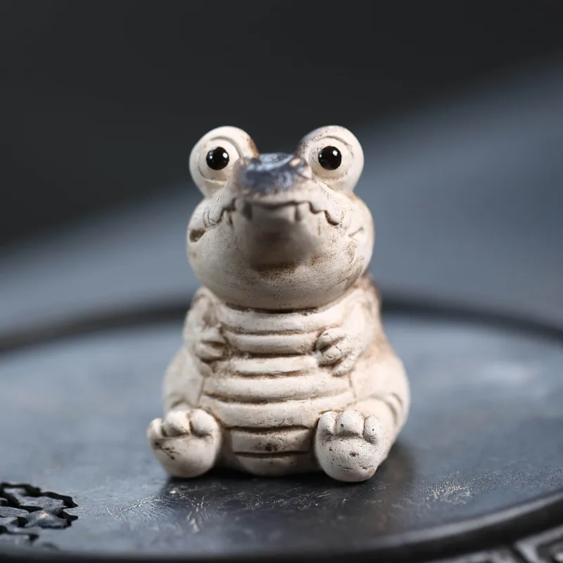 Handmade Yixing Zisha Crocodile Tea Pet Cartoon Teaware Table Decor