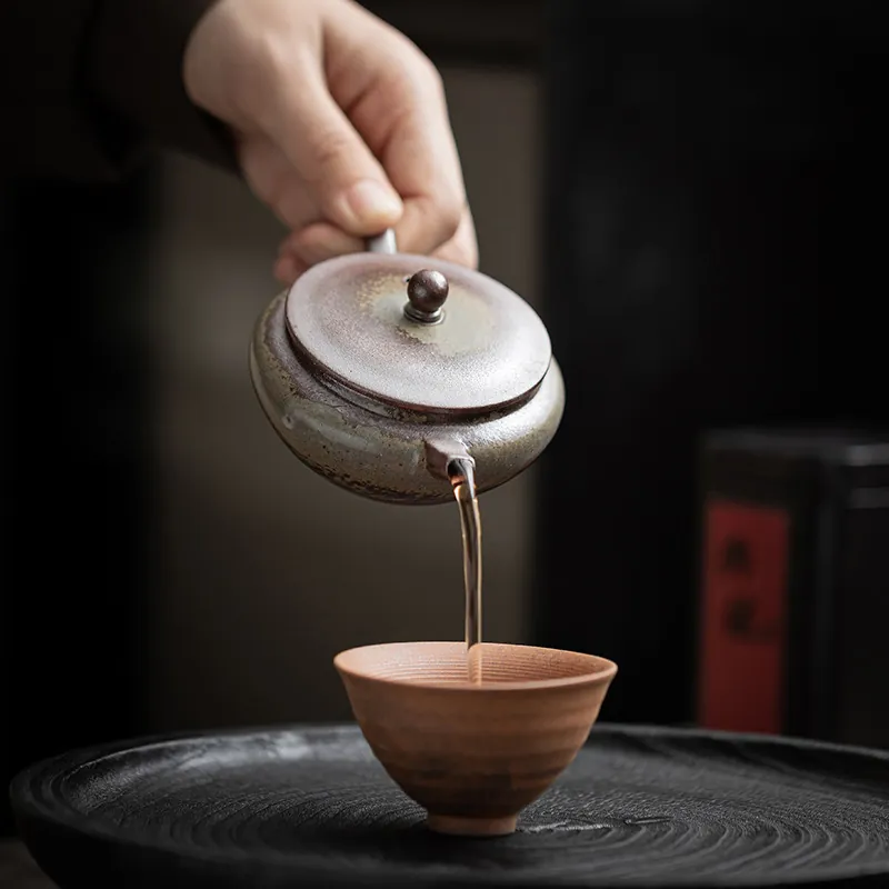 White Label Antique Rock Clay Flat Teapot with Ball Filter for Gongfu Tea